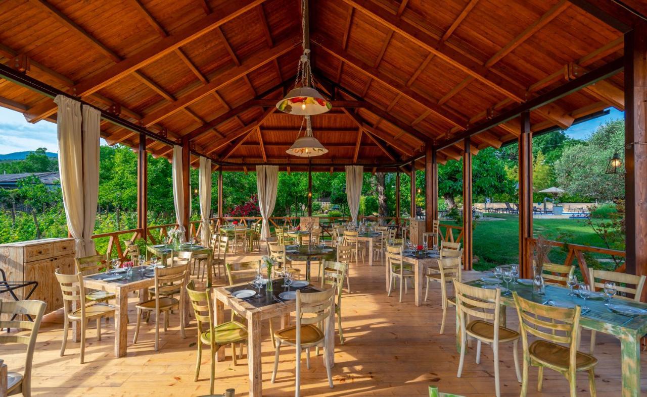 Hotel Giuaani Winery à Manavi Extérieur photo
