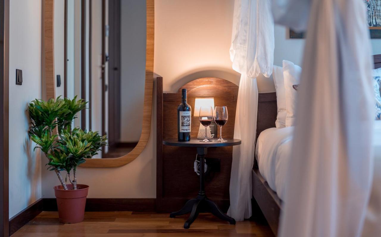Hotel Giuaani Winery à Manavi Extérieur photo
