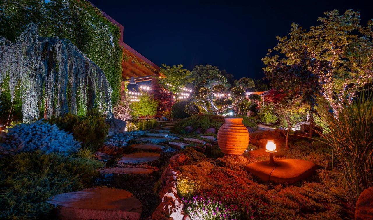 Hotel Giuaani Winery à Manavi Extérieur photo